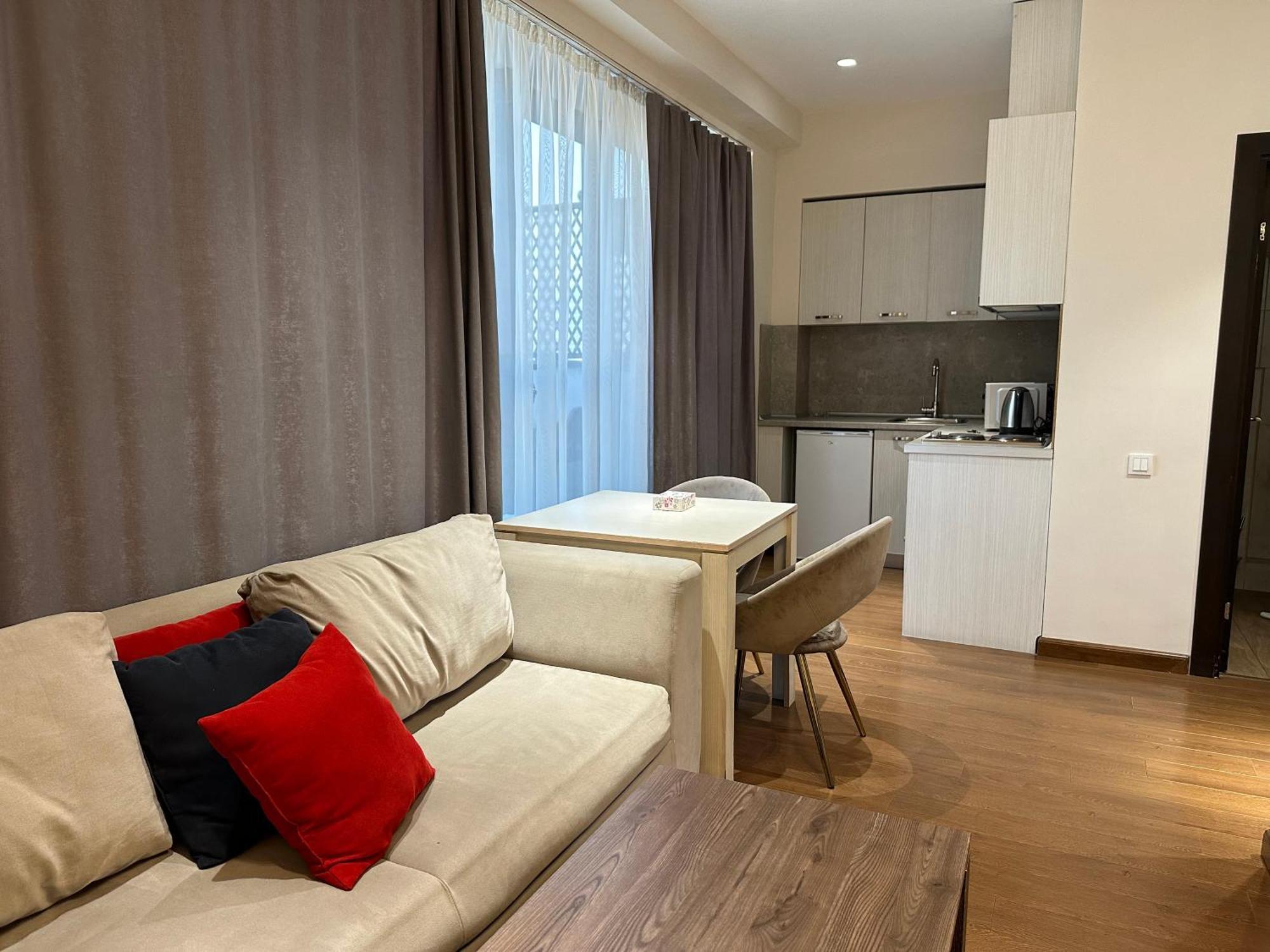 Wonderful Apartment In Republic Square, City Center Jerevan Buitenkant foto